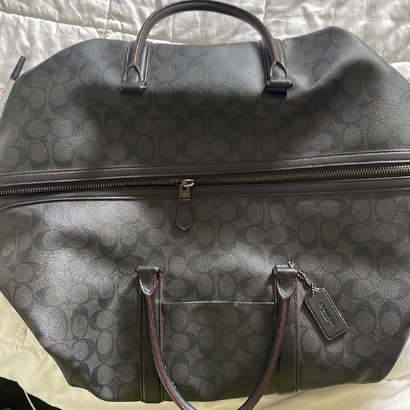 Men’s coach duffel bag, brand new never used. Tags still in pocket! - Picture 3 of 13